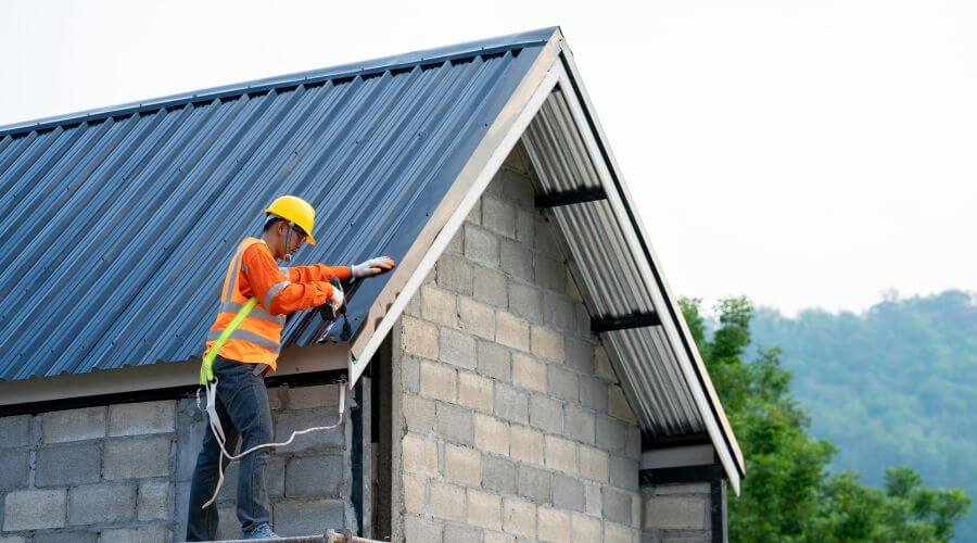 Expert top industrial roofings services in Logansport, LA